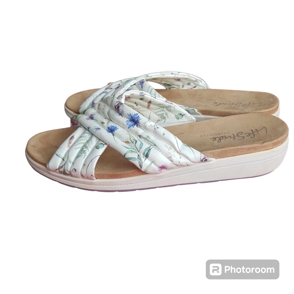 LifeStride Womens Panama Faux Leather Slip On Wedge Sandals Floral Lilac - Picture 2 of 16